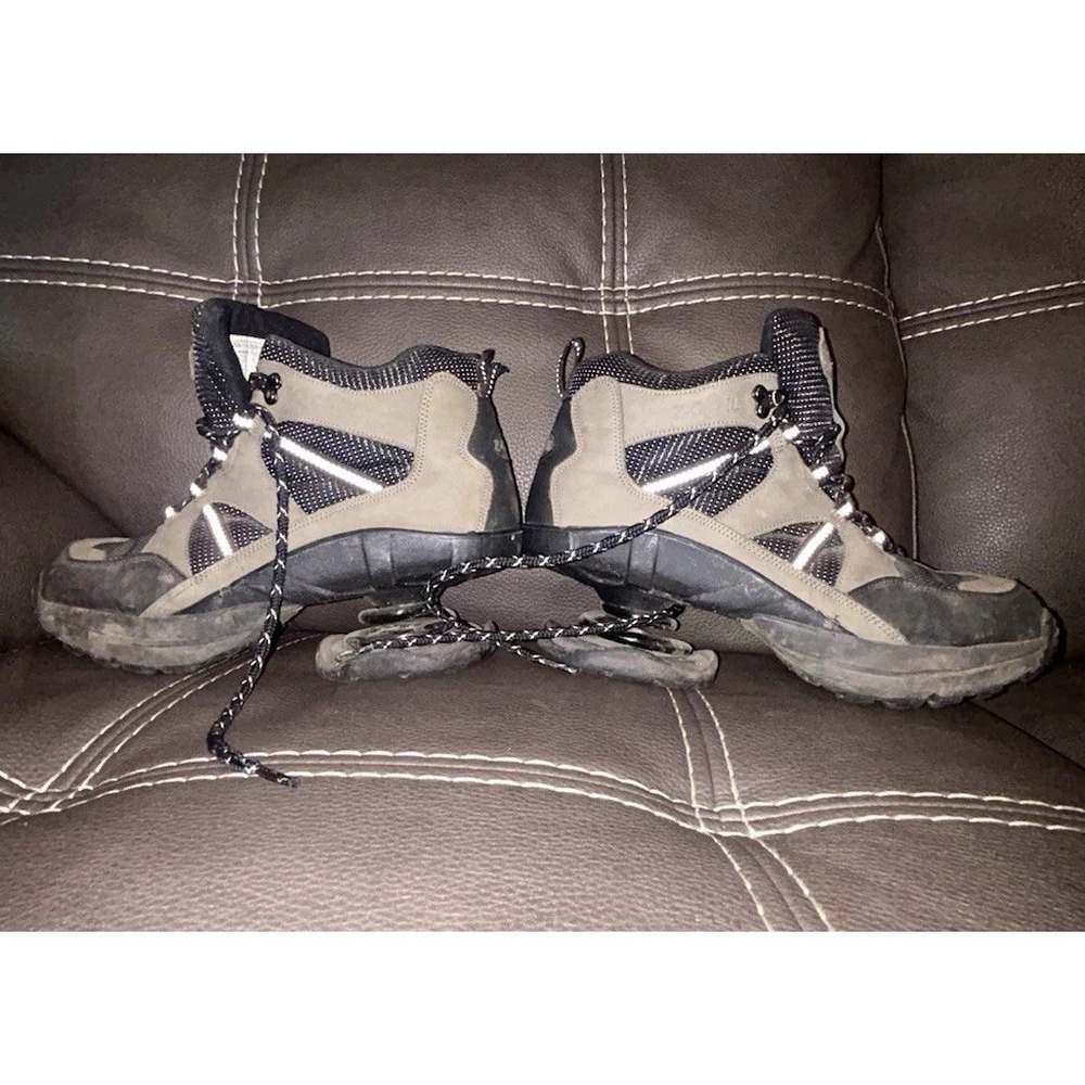 Z-Coil High Desert Hiking Boots Men 10M Gray Black Comfort Spring Relief ISSUES